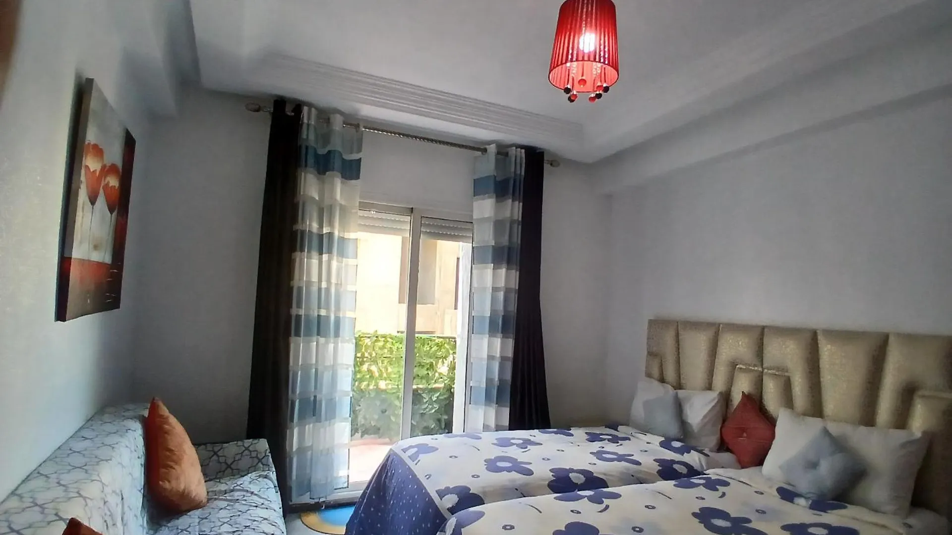 Ryan 3 Apartment Fes